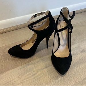 NINE WEST black heels